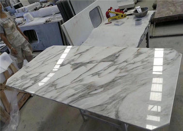 Porcellana Dimensione su misura forma di rettangolo di angolo smussato dei piani d'appoggio del marmo di Arabescato fornitore