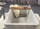 Vasca di pietra naturale su misura, bagno di marmo bianco con le vene grige fornitore